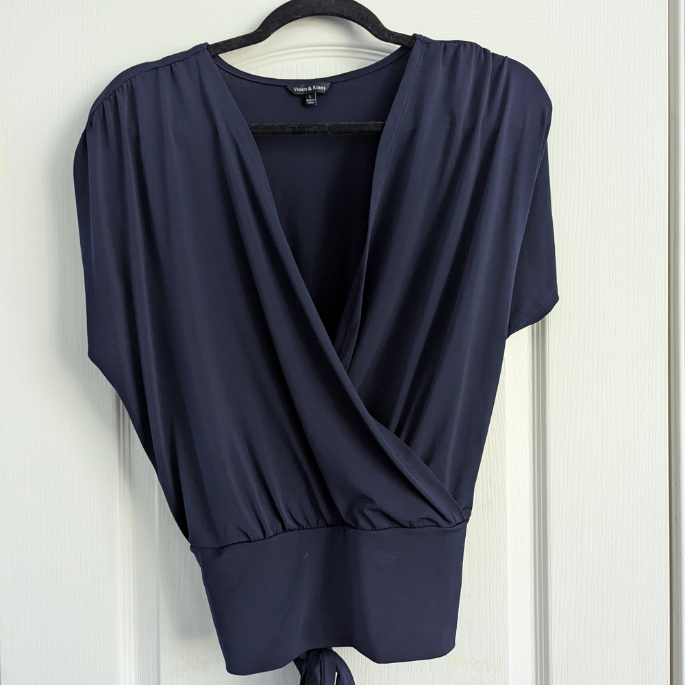 Violets & Roses Navy Top